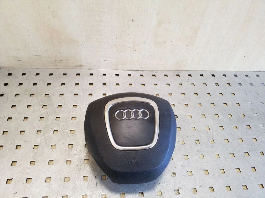 Steering wheel airbag – Audi A6 Allroad C6 (2006-2011)