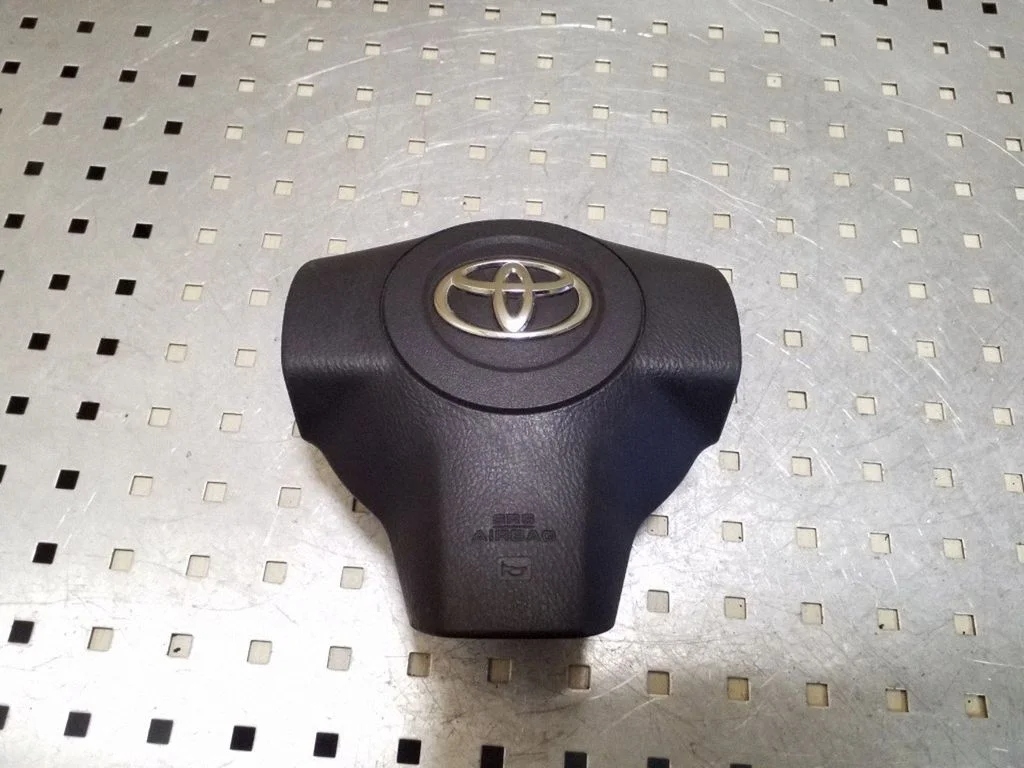 Steering wheel airbag – Toyota RAV 4 (XA30) (2006-2016)