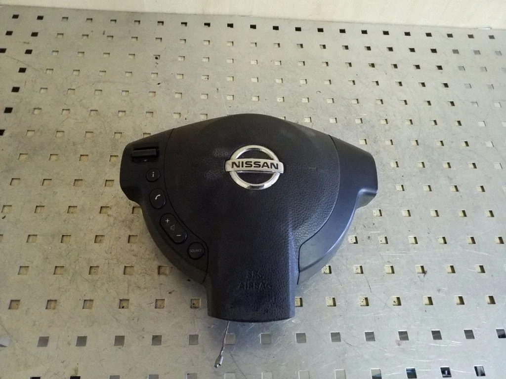 Rooli turvapadi – Nissan Qashqai+2 (2008-2010)