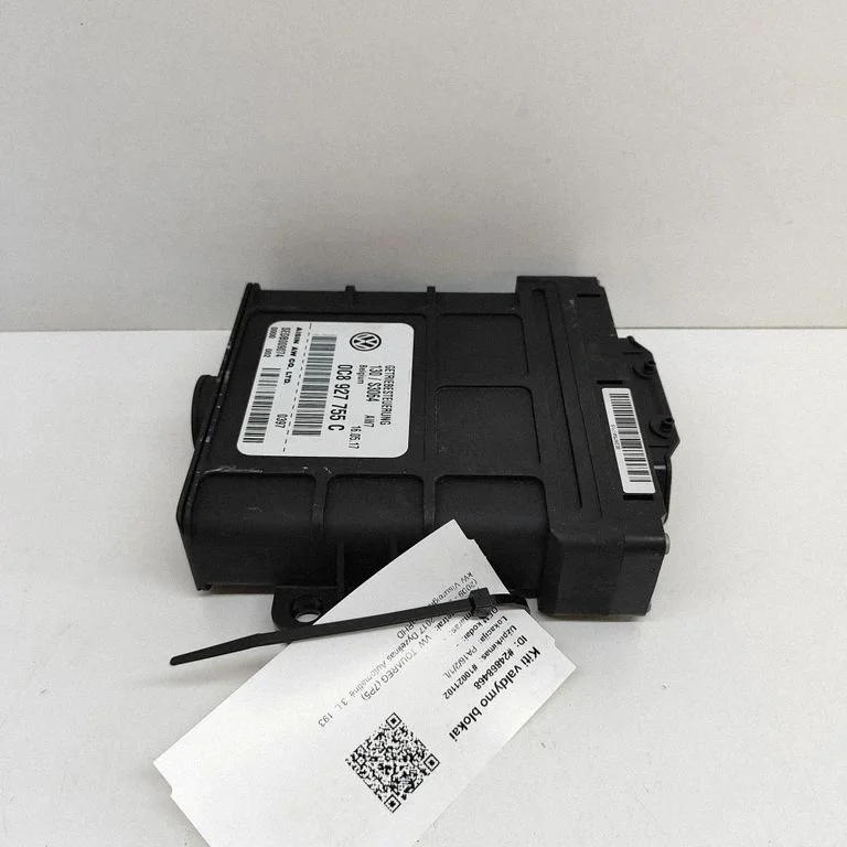 Pārnesumkārbas vadības bloks – Volkswagen Touareg II (2010-2018)