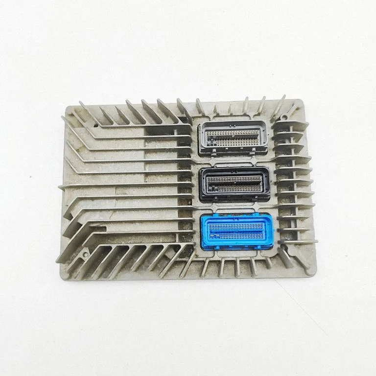 Dzinēja vadības bloks 12642665