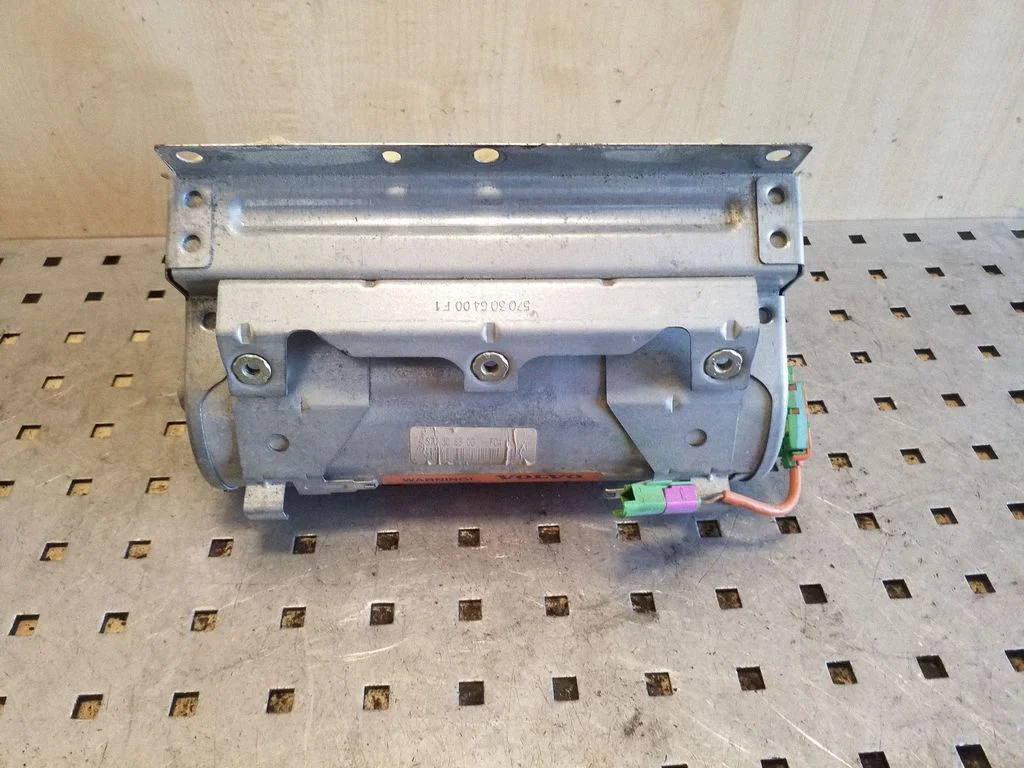 Passenger airbag 570306400F1