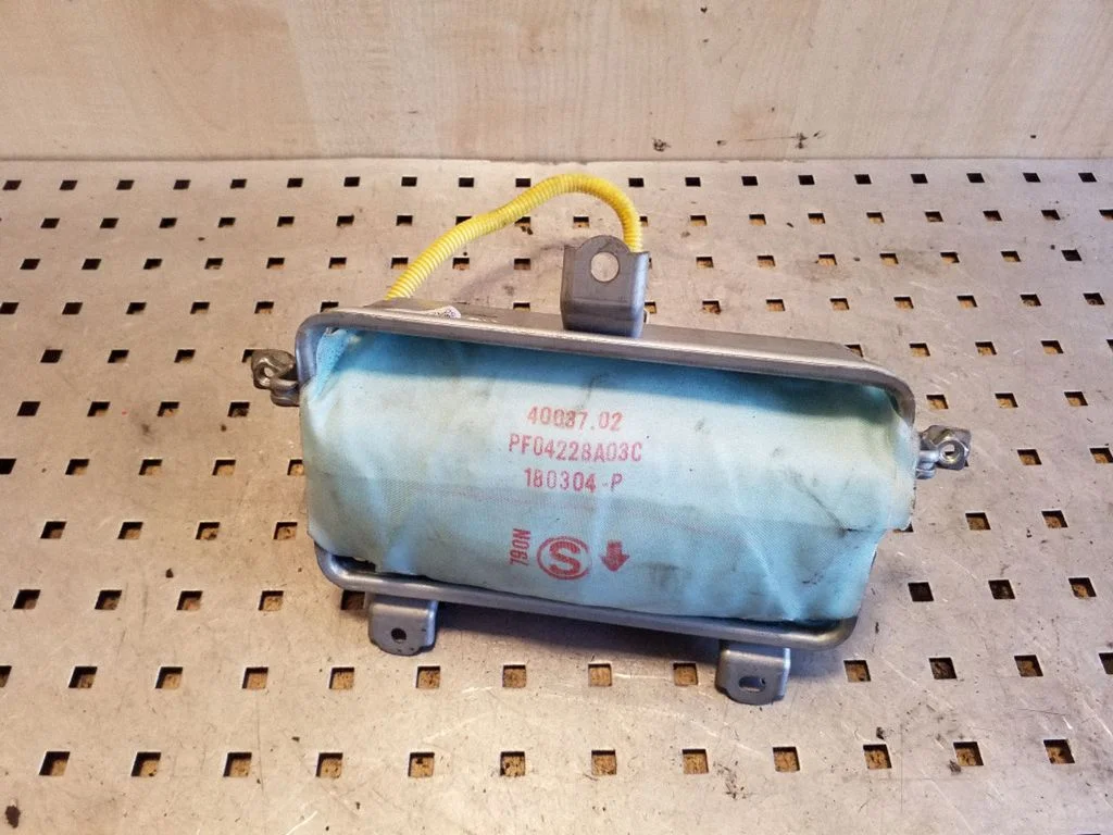 Passenger airbag BAMPT11087