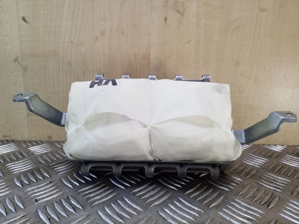 Passenger airbag 8214005010C