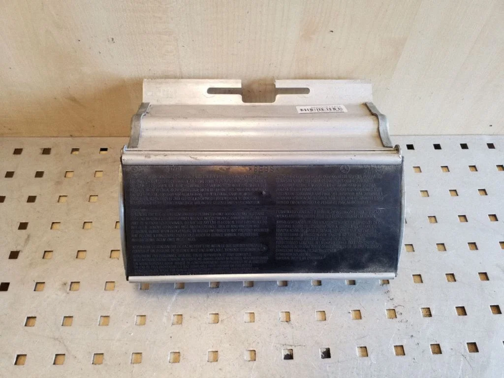Passenger airbag 17126510