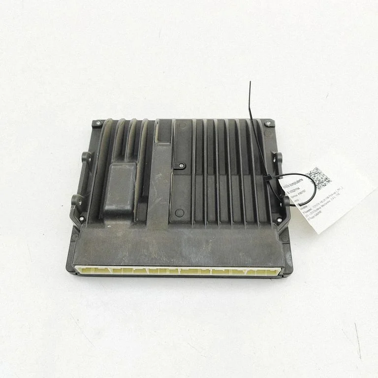 Dzinēja vadības bloks 89661FAE30