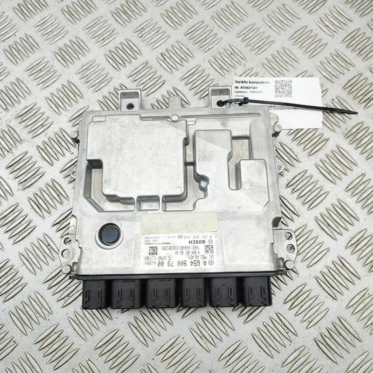Dzinēja vadības bloks A6549016200