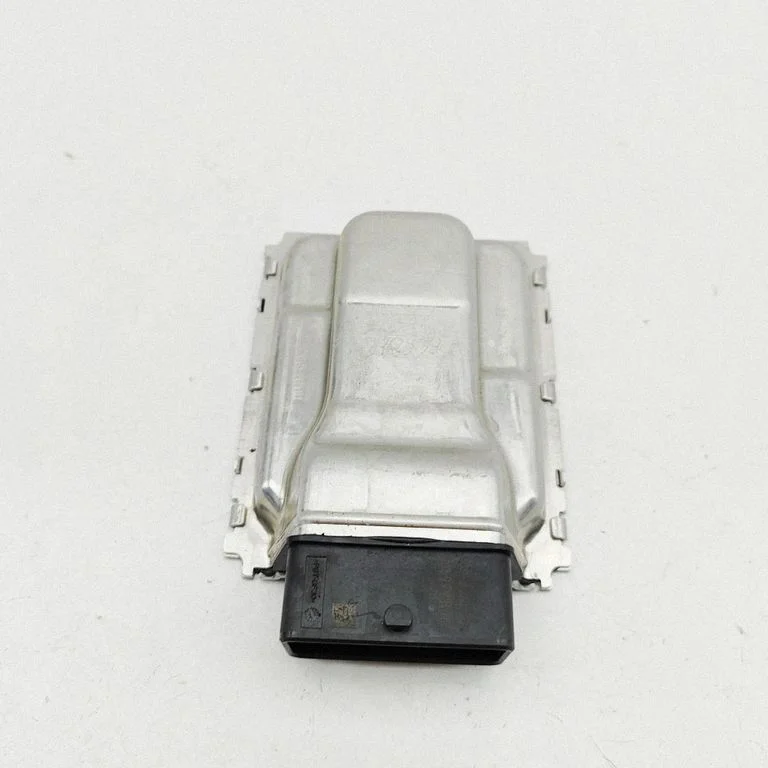 Dzinēja vadības bloks LJ9812B684AE