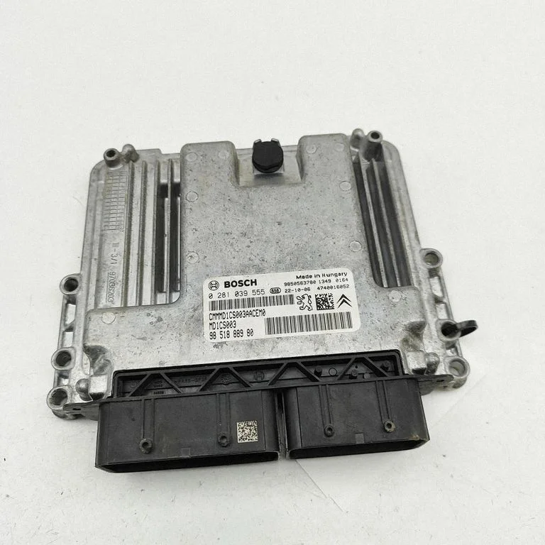 Dzinēja vadības bloks 9850563780