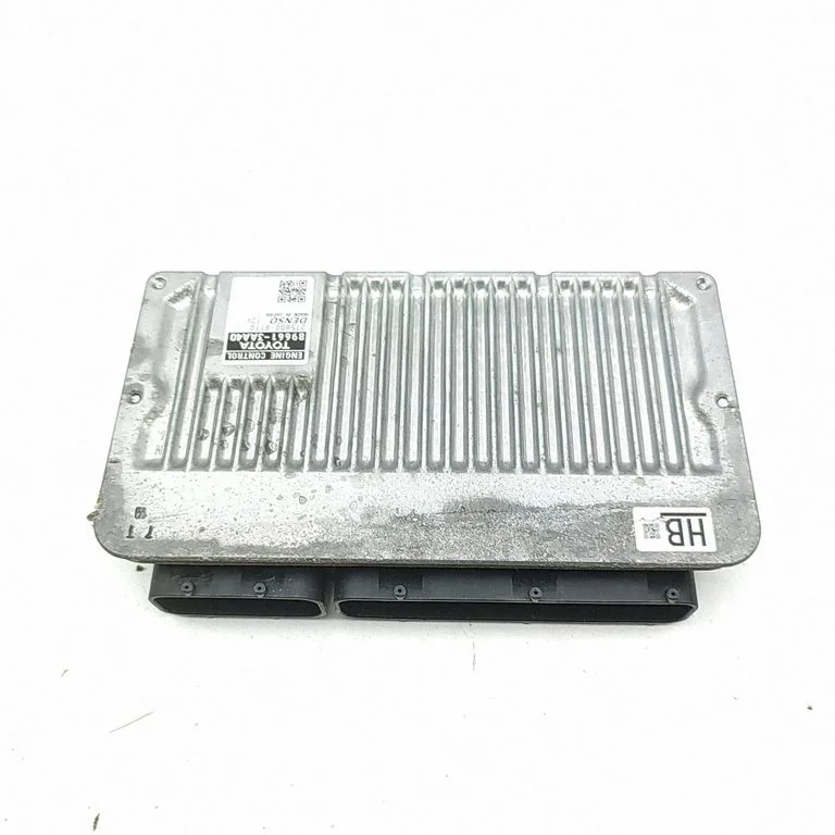 Dzinēja vadības bloks 2756008110