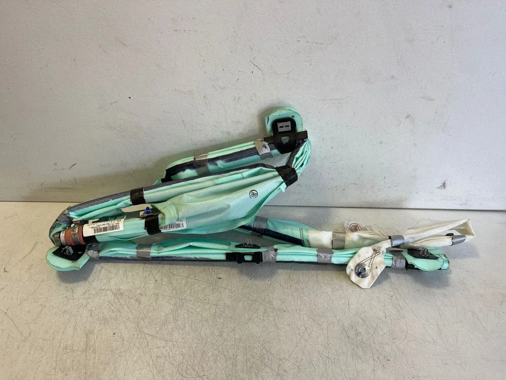Jumta drošības spilvens (aizkars) – BMW X6M F86 (2015-2018)