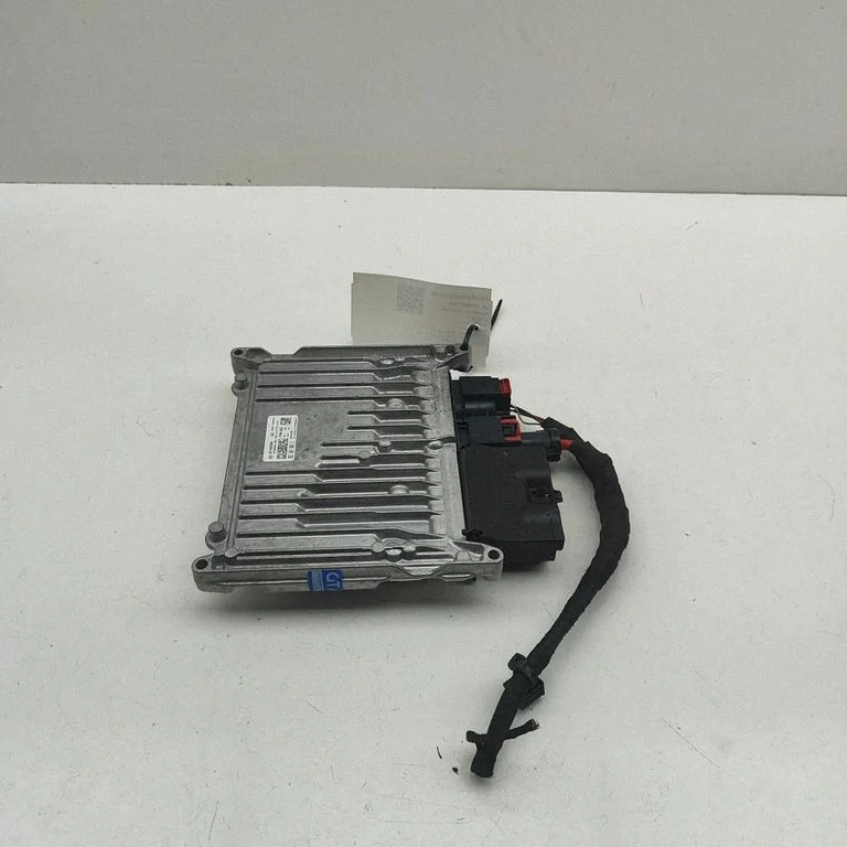 Mootori juhtplokk 85E907808D – Audi Q6 e-tron (2024-)