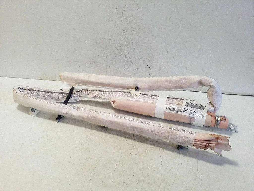 Katuse turvapadi (kardin) 34266487C