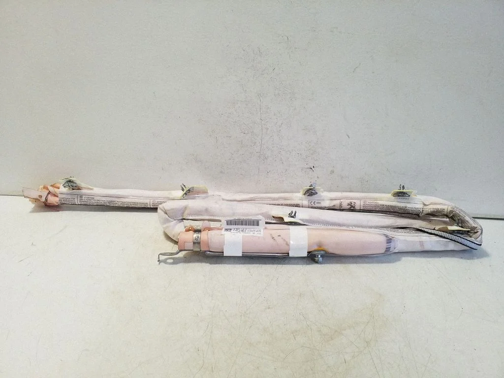 Katuse turvapadi (kardin) 34266486C