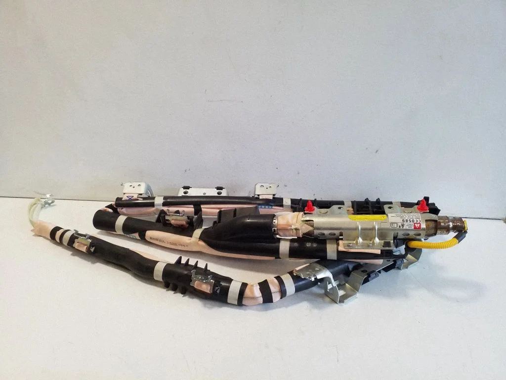 Katuse turvapadi (kardin) W8665230100