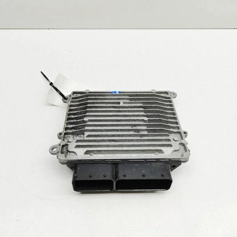 Dzinēja vadības bloks A2829014700
