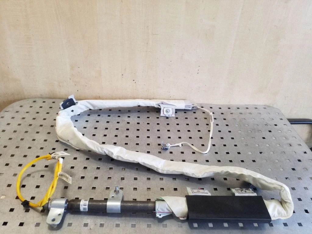Roof airbag 95199664