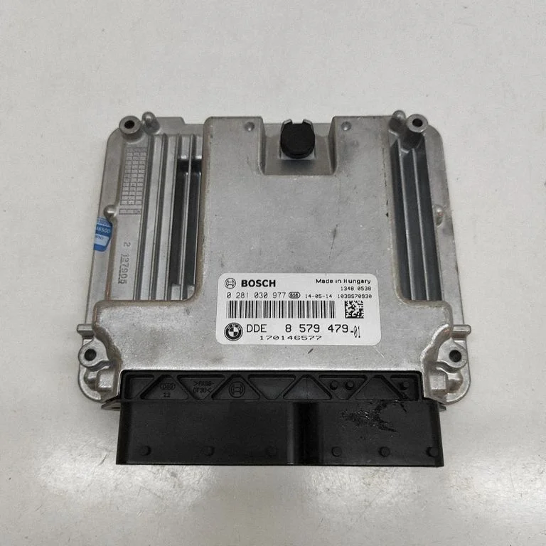 Dzinēja vadības bloks 0281030977