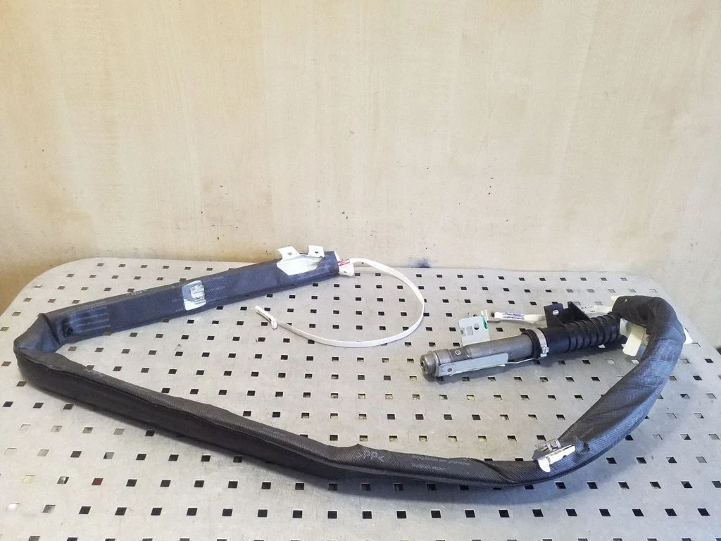 Katuse turvapadi (kardin) 985P0JD00B