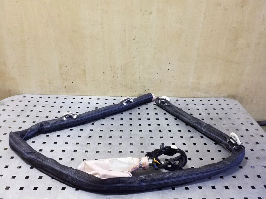 Roof airbag 9805768480