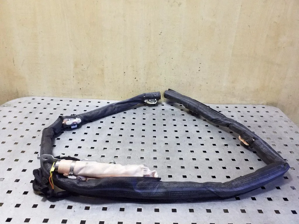 Roof airbag 34139659B