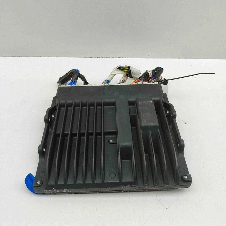 Dzinēja vadības bloks SZ2764000514