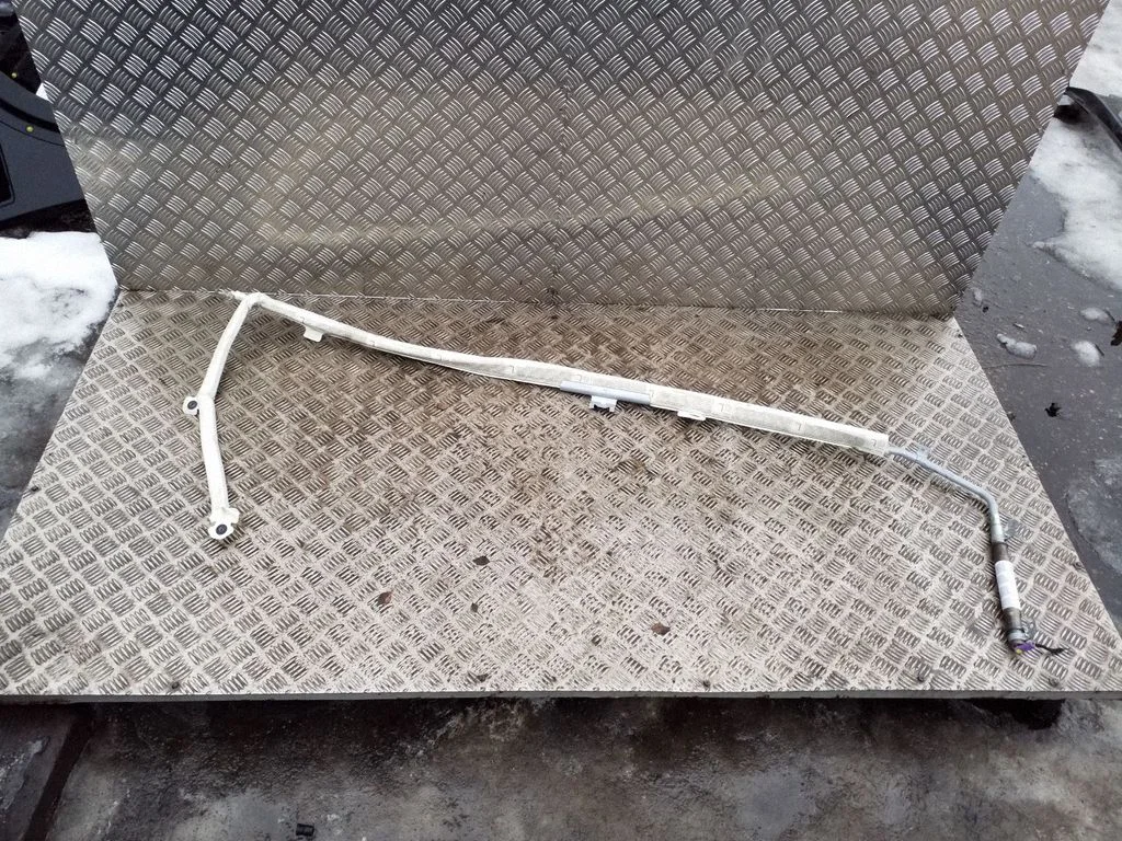 Katuse turvapadi (kardin) 1Z9880741B