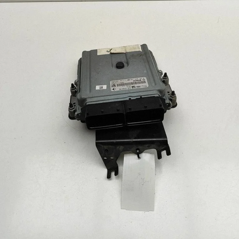 Dzinēja vadības bloks 0281035180