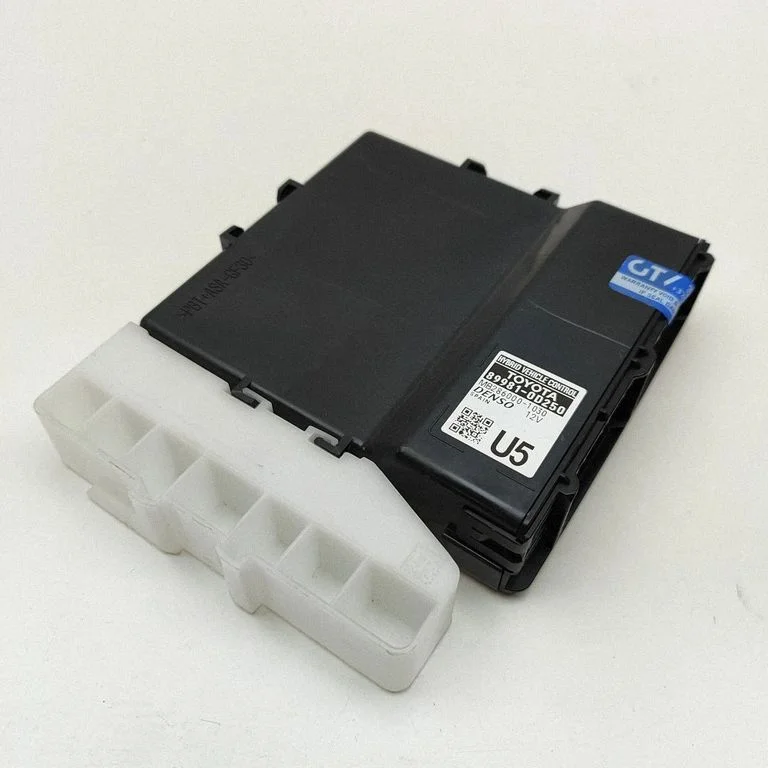 Dzinēja vadības bloks 899810D250