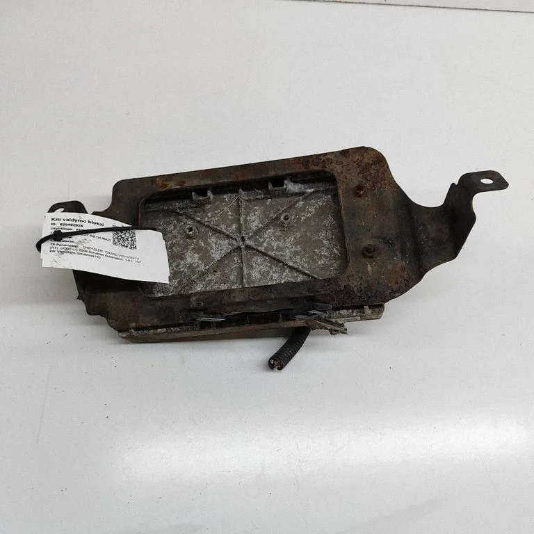 Mootori juhtplokk P68027324AE – Chrysler Voyager (2008-2016)