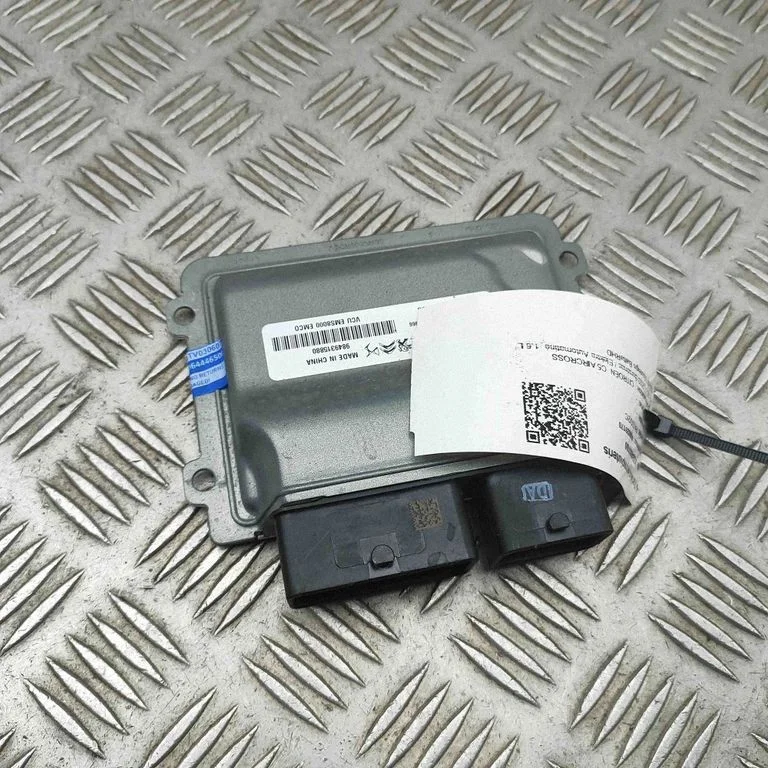 Dzinēja vadības bloks 9695349480