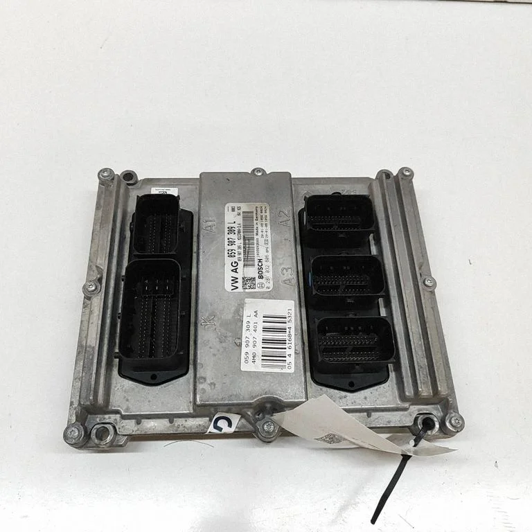 Dzinēja vadības bloks 4M0907401AA
