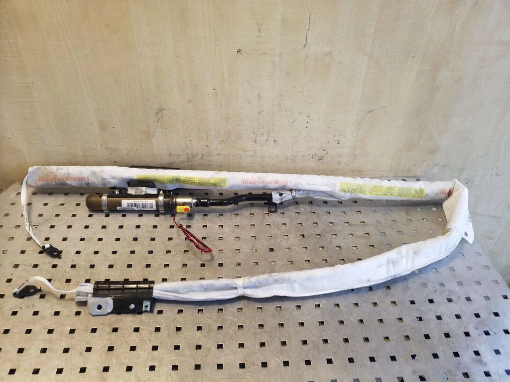 Katuse turvapadi (kardin) 850202Y000