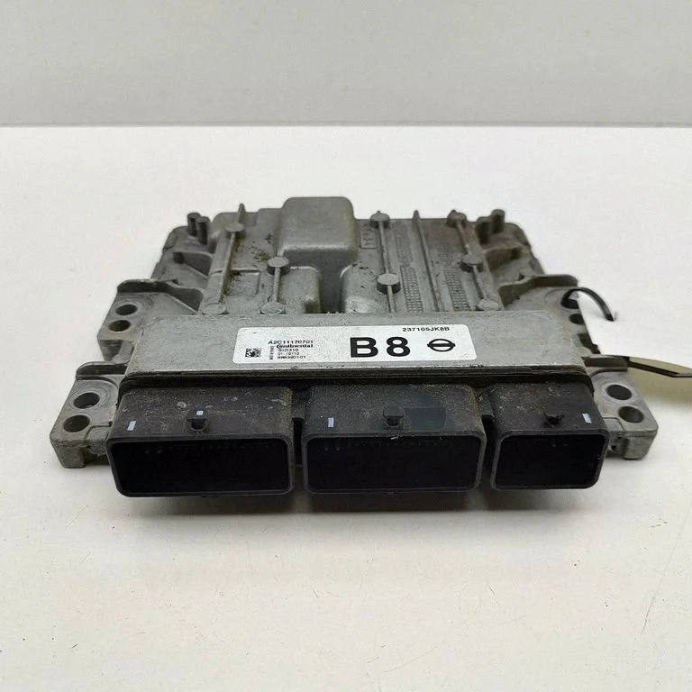 Dzinēja vadības bloks 237105JK8B
