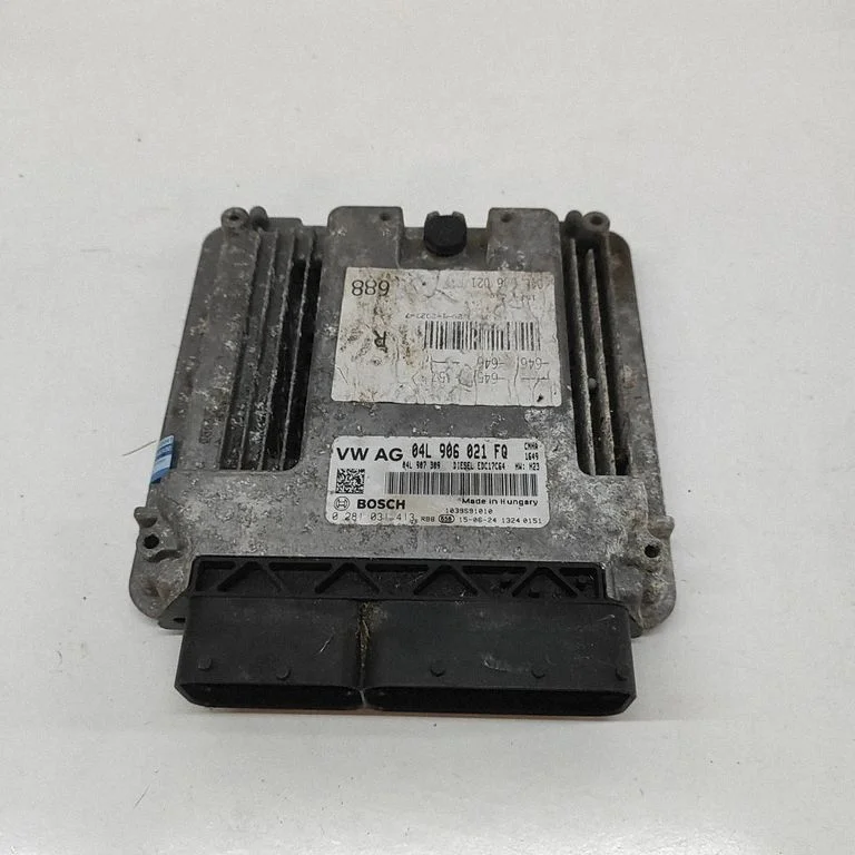 Dzinēja vadības bloks 04L907309