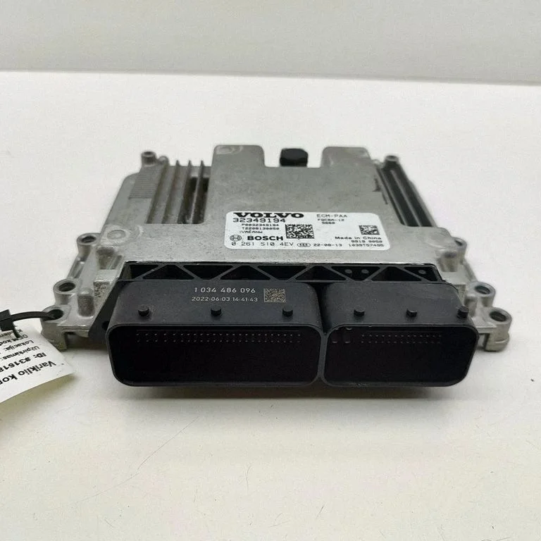 Dzinēja vadības bloks 32349194