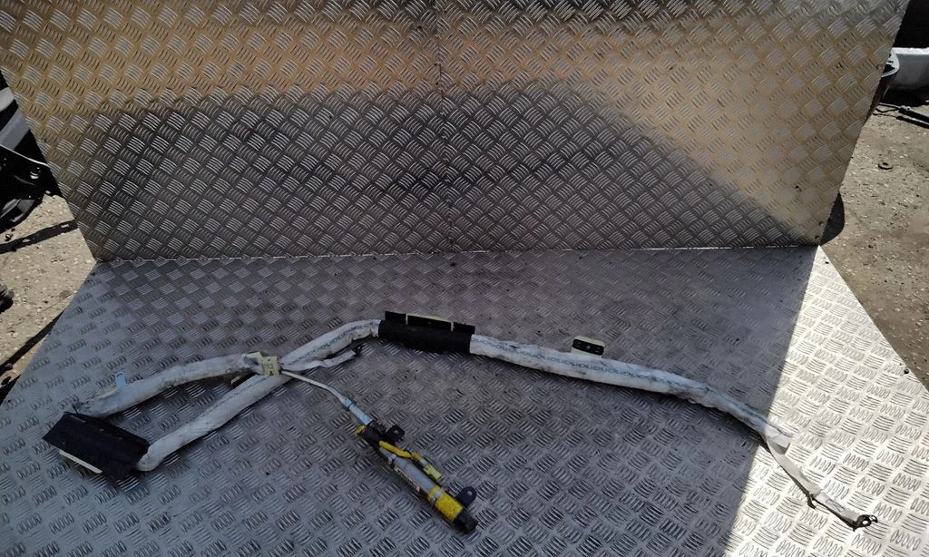 Jumta drošības spilvens (aizkars) – Hyundai Santa Fe (2006-2012)
