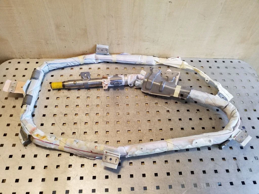 Roof airbag TG10E04001