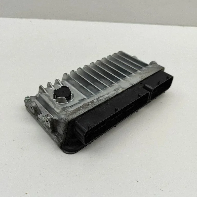 Mootori juhtplokk – Lexus IS III XE30 (2013-2020)