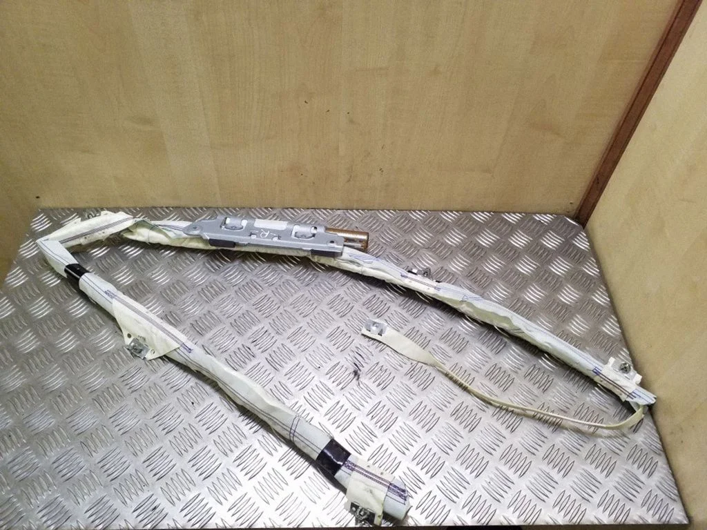 Katuse turvapadi (kardin) – Opel Astra H (2004-2012)