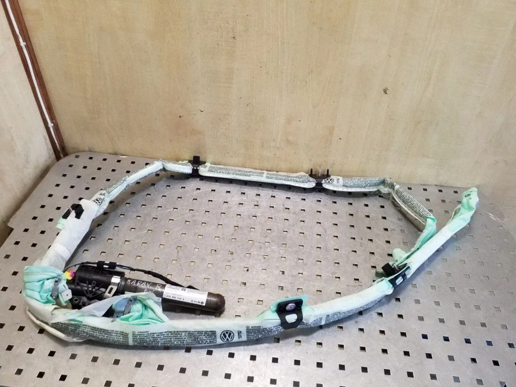 Roof airbag – Volkswagen Passat B6 (2005-2010)