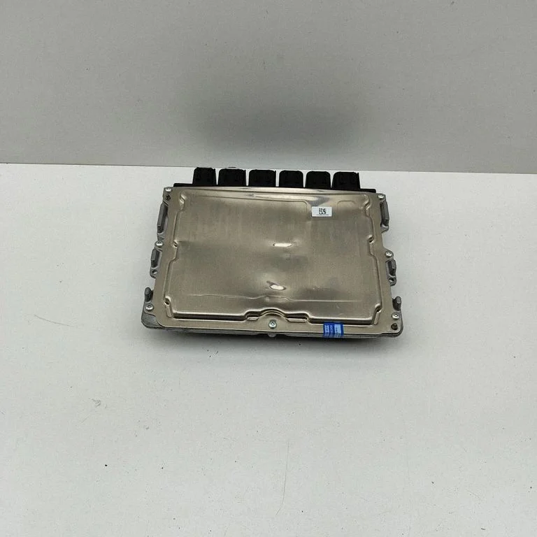 Dzinēja vadības bloks 5A57780