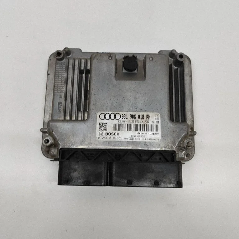Dzinēja vadības bloks 03L906018ES