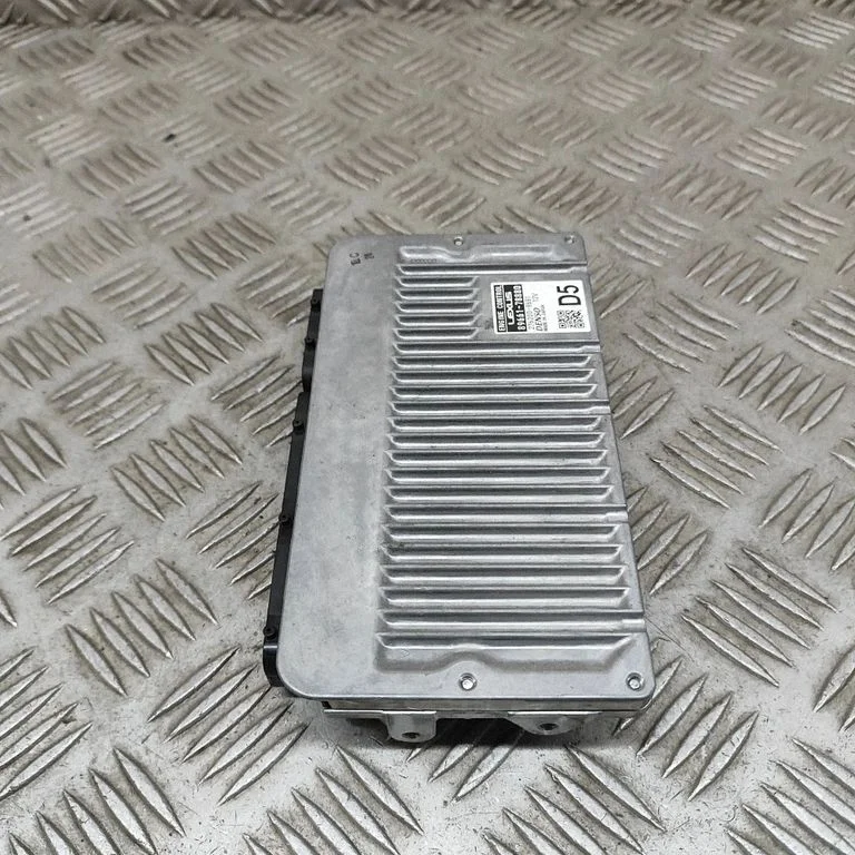 Mootori juhtplokk 8966178880 – Lexus NX (2014-2021)