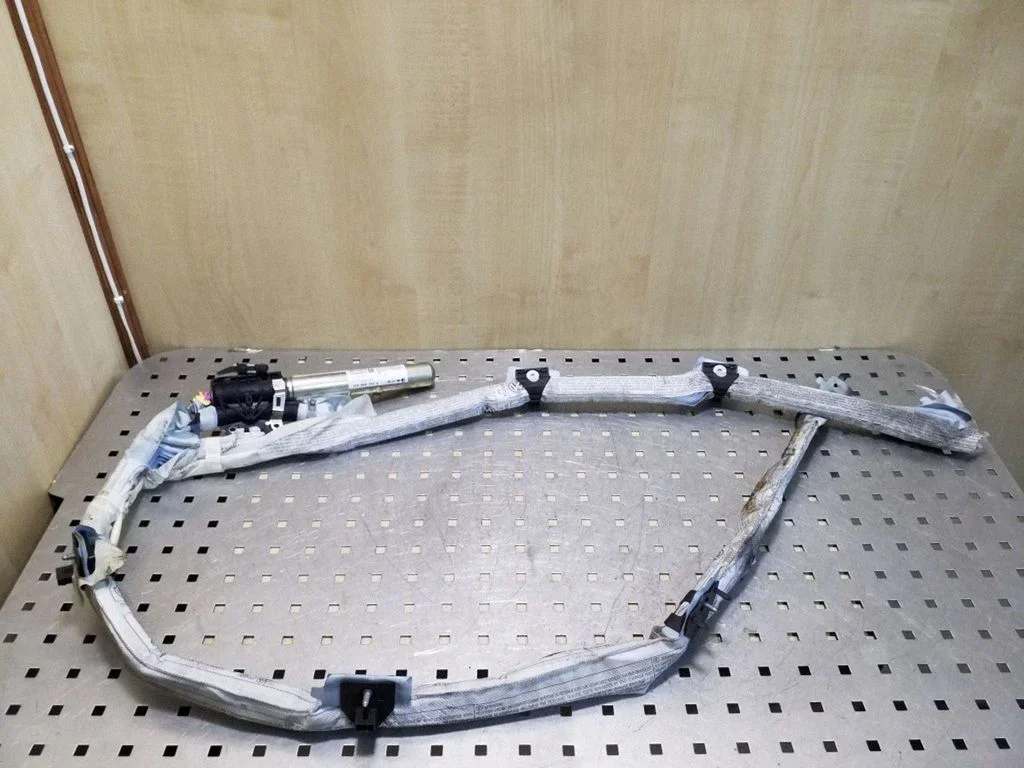 Jumta drošības spilvens (aizkars) – Volkswagen Passat B6 (2005-2010)
