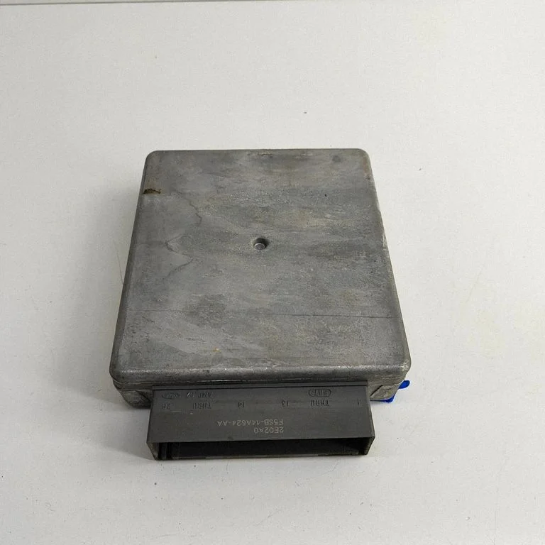 Dzinēja vadības bloks 2L3A12A650AUC