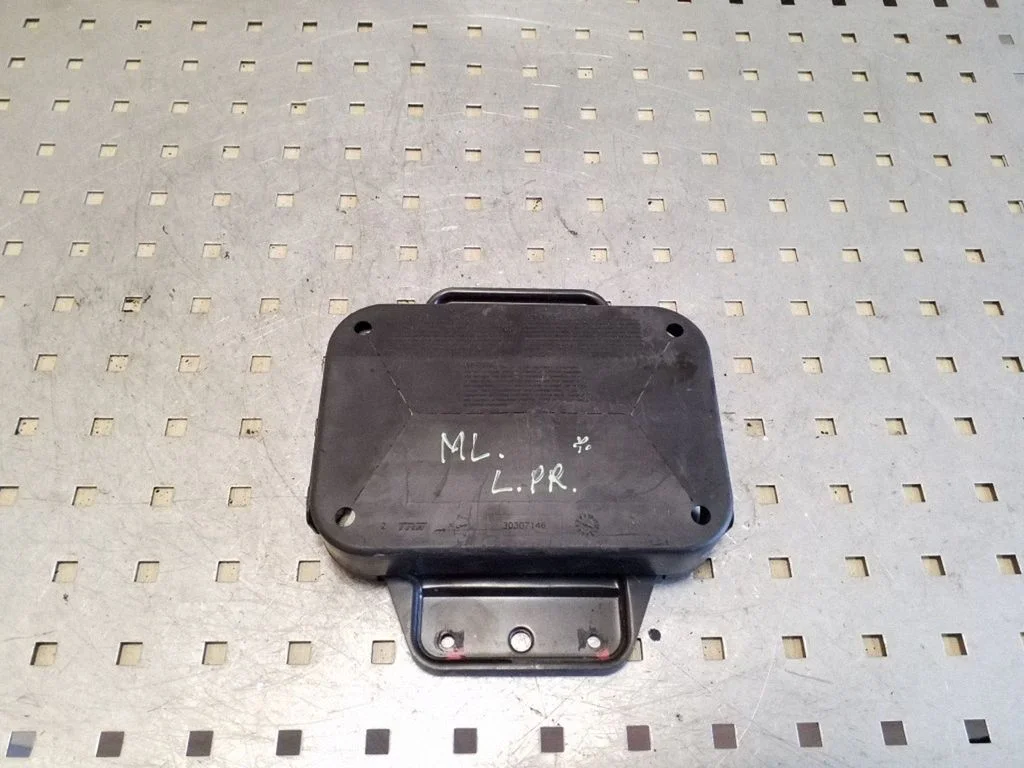 Front door airbag – Mercedes-Benz ML-Class W163 (1997-2005)