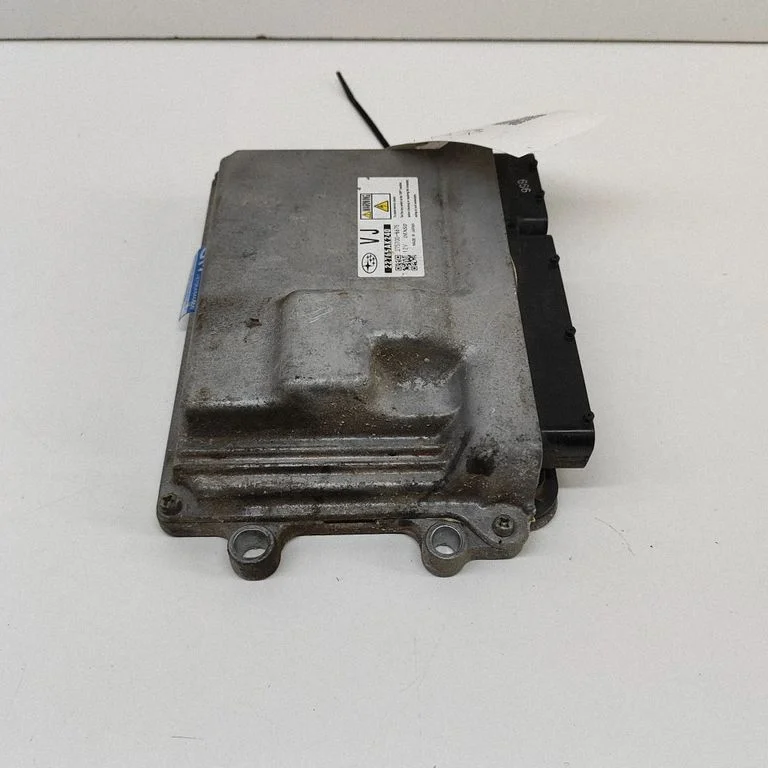 Dzinēja vadības bloks 22765AK240