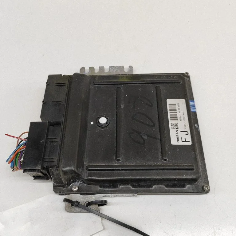 Dzinēja vadības bloks MEC84180C1