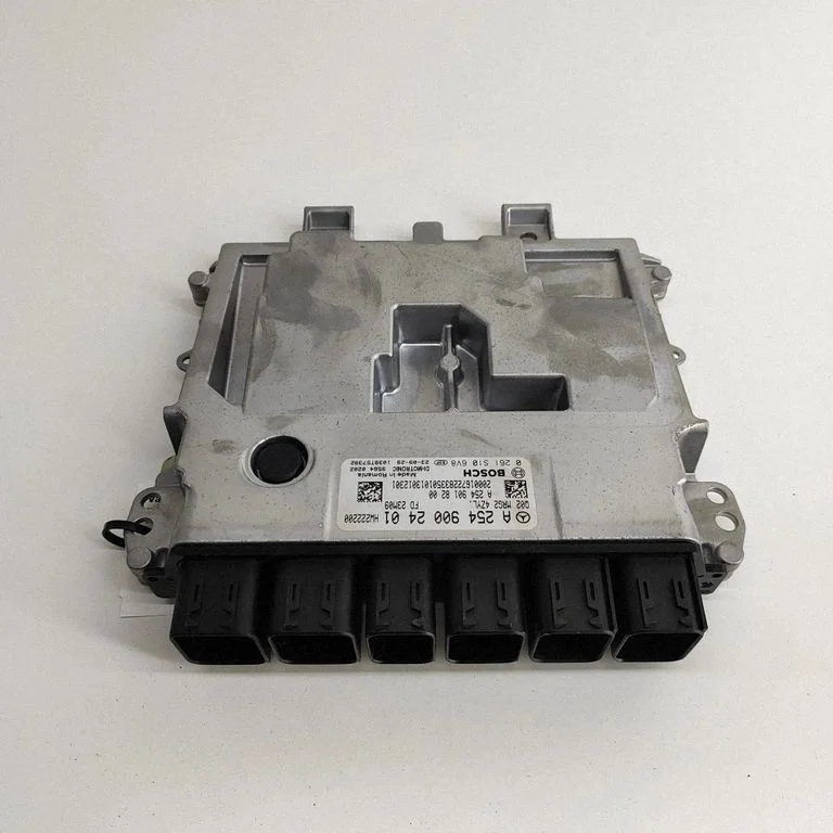 Dzinēja vadības bloks A2549018200